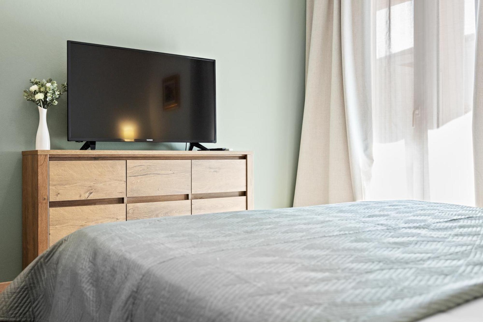 Apartments And Rooms Alenka Banjole Ngoại thất bức ảnh